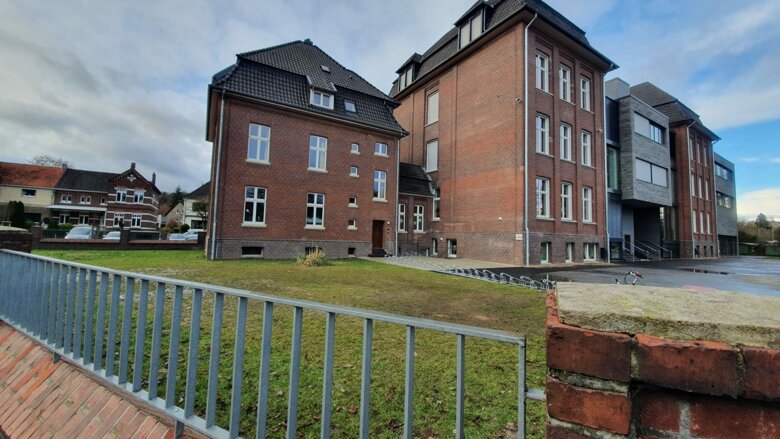 Schulgarten für die Montessori-Schule Kleve - Viele schaffen mehr